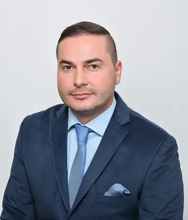 Психолог, психотерапевт, психоаналитик консултации с Даниел Ганев